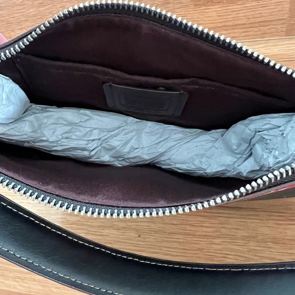 NWT COACH Payton Hobo Shoulder Bag CH330 in Coated Canvas Wild Strawberry Print - Picture 10 of 13